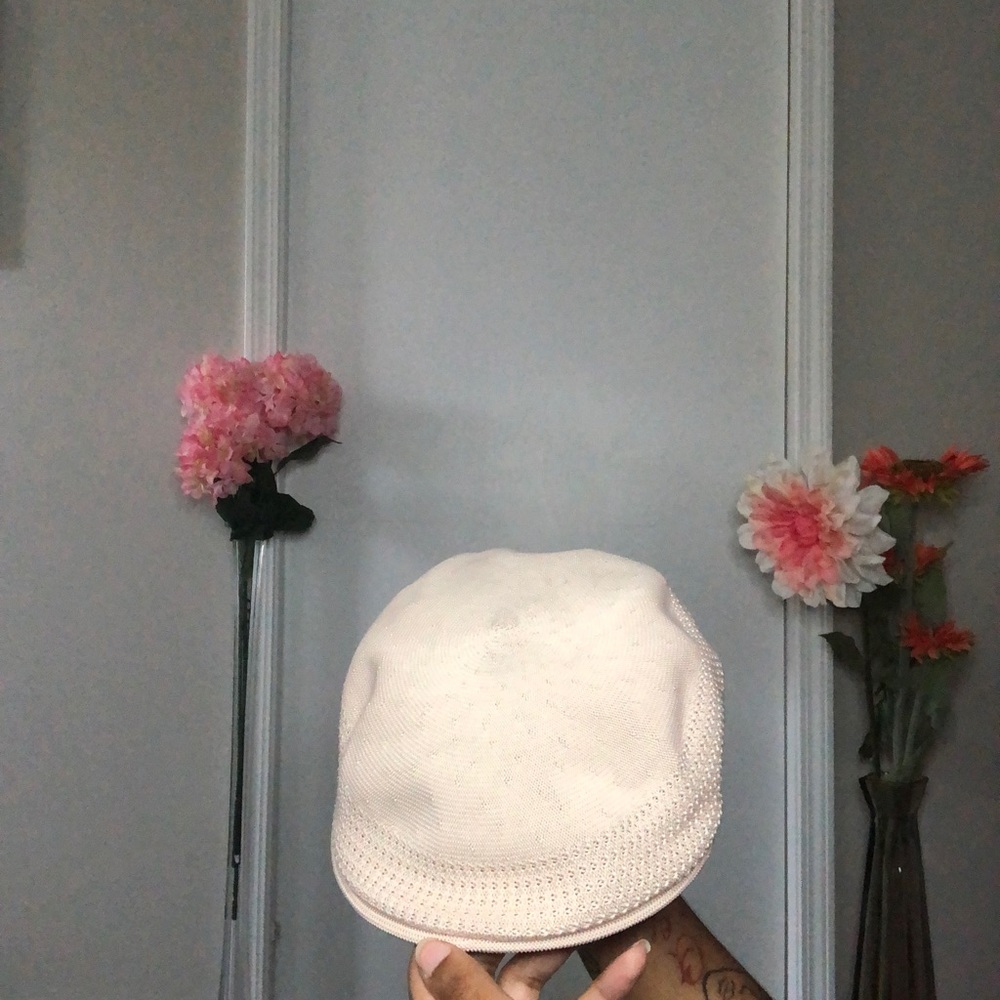 Tan Kangol Vent cap 🦘